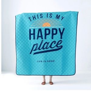 LIFE IS GOOD Packable Outdoor Throw